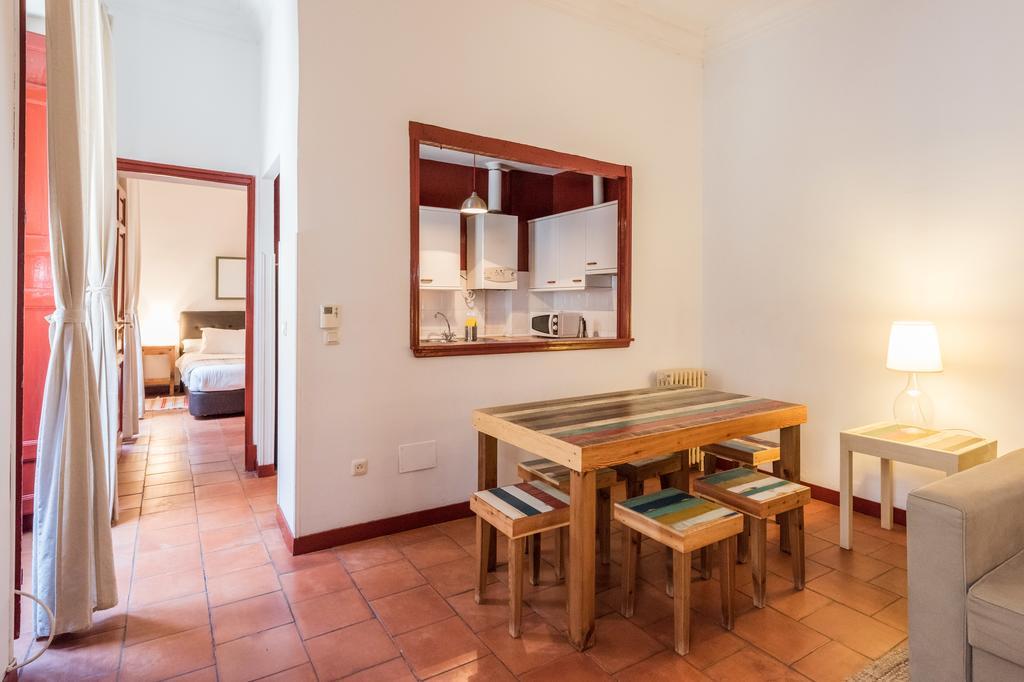 Apartamentos Madrid Centro W Eksteriør bilde