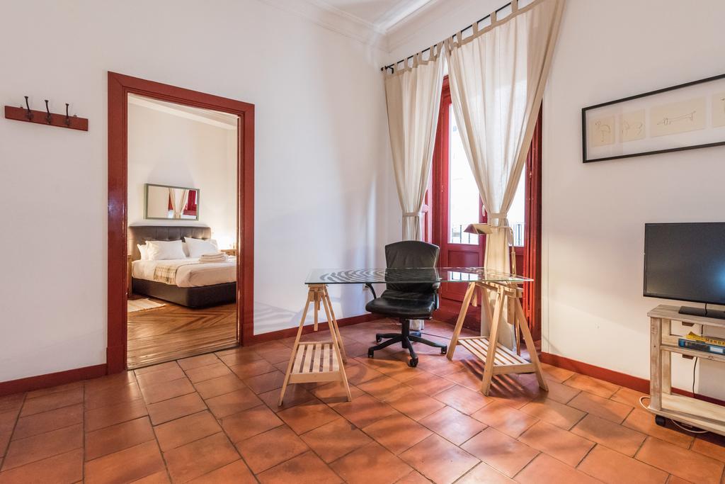 Apartamentos Madrid Centro W Eksteriør bilde