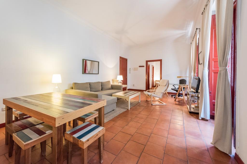 Apartamentos Madrid Centro W Eksteriør bilde