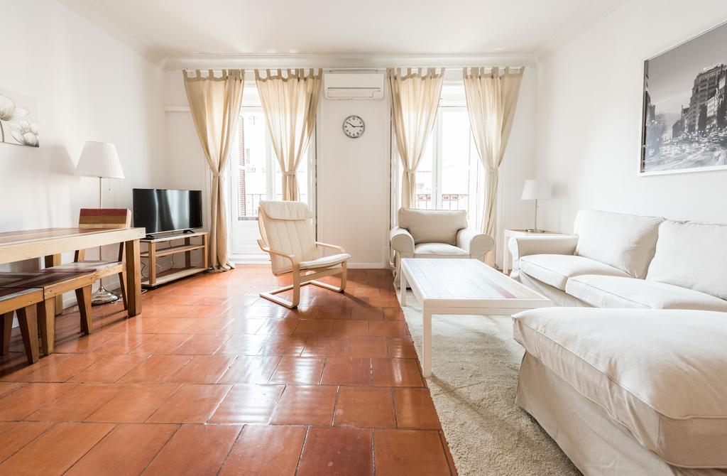 Apartamentos Madrid Centro W Eksteriør bilde