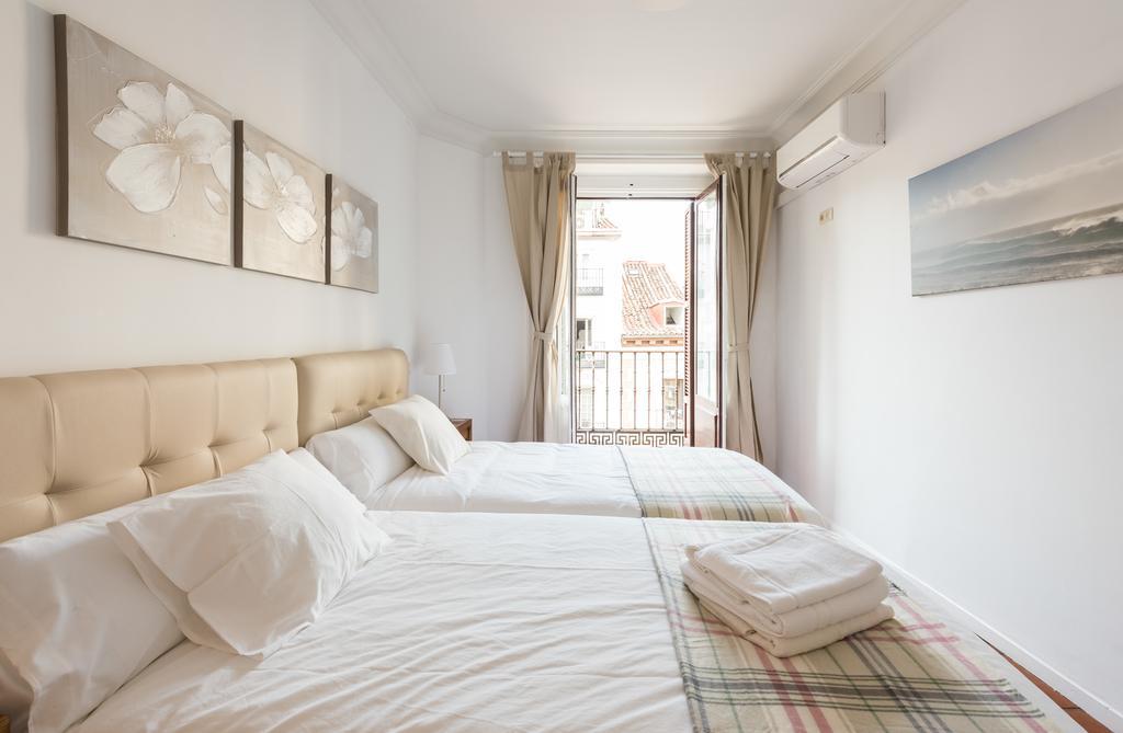 Apartamentos Madrid Centro W Eksteriør bilde